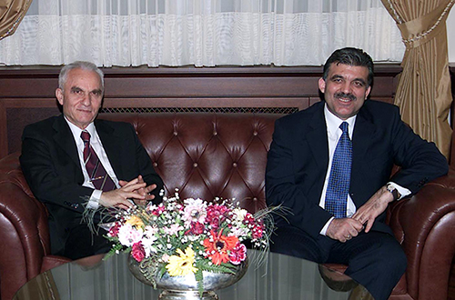 11. Cumhurbaşkanı Abdullah Gül'den Yaşar Yakış’ın Vefatına ilişkin Taziye Mesajı